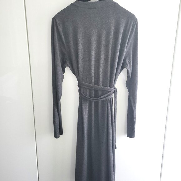 Seraphine Maternity Long Sleeve Wrap Dress in Charcoal Grey Size M - Picture 6 of 10